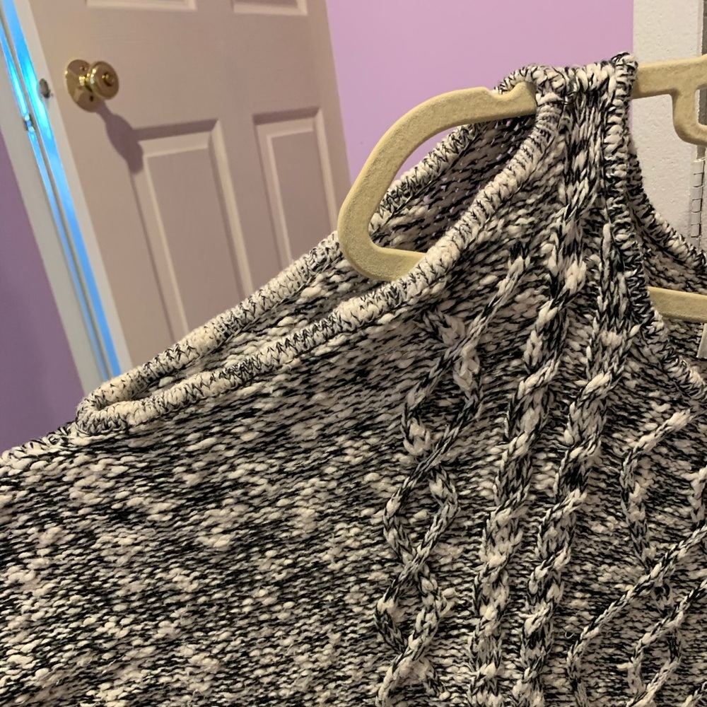 Vintage Havana Sweater - Picture 2 of 3